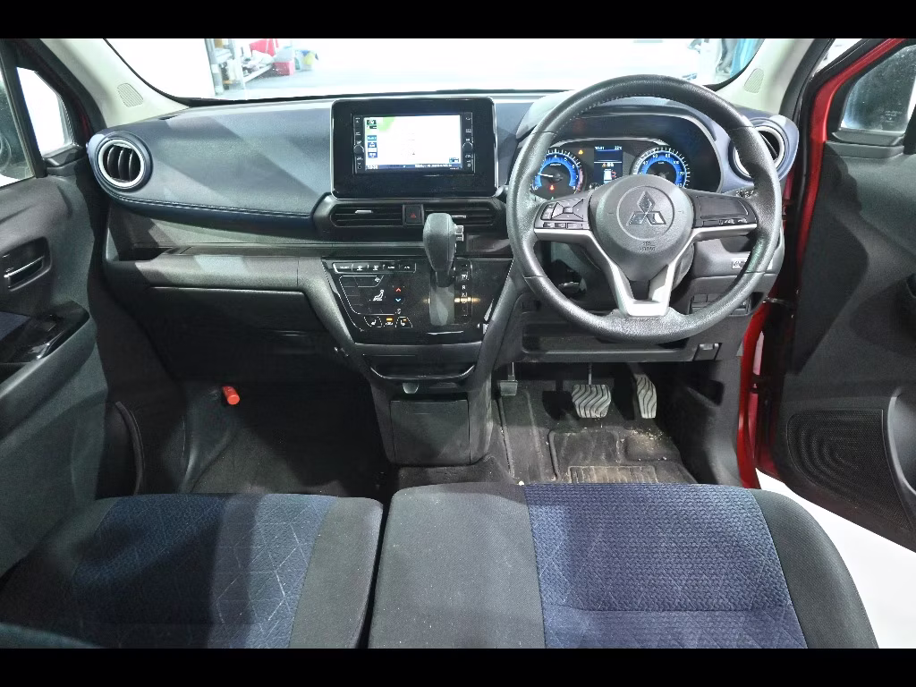 MITSUBISHI EK X
