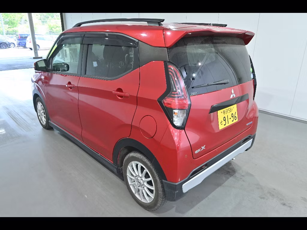 MITSUBISHI EK X