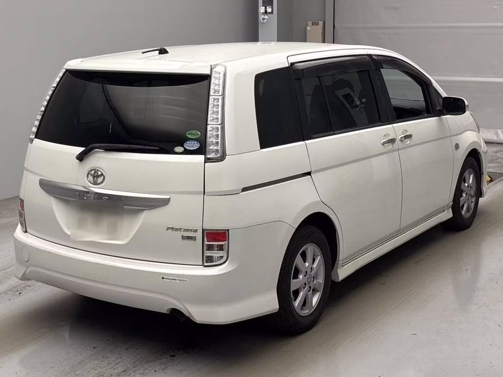 TOYOTA ISIS