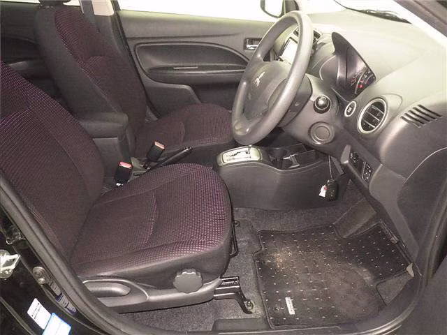 MITSUBISHI MIRAGE