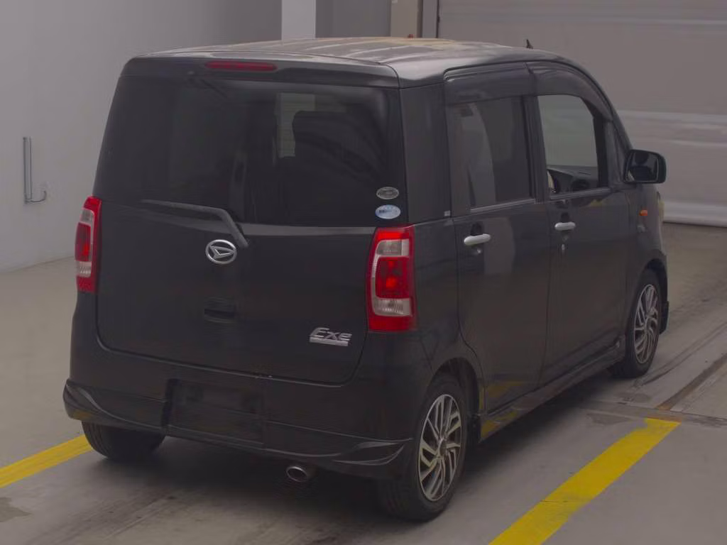 DAIHATSU TANTO EXE