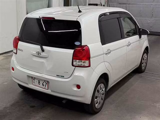 TOYOTA PORTE
