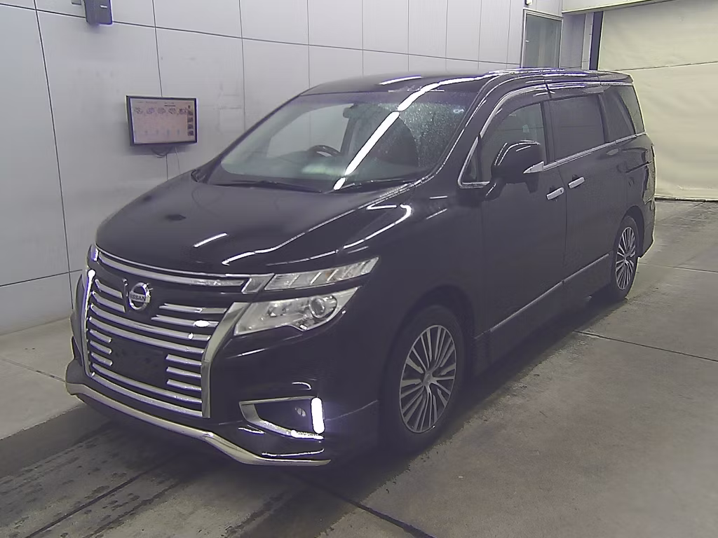 NISSAN ELGRAND