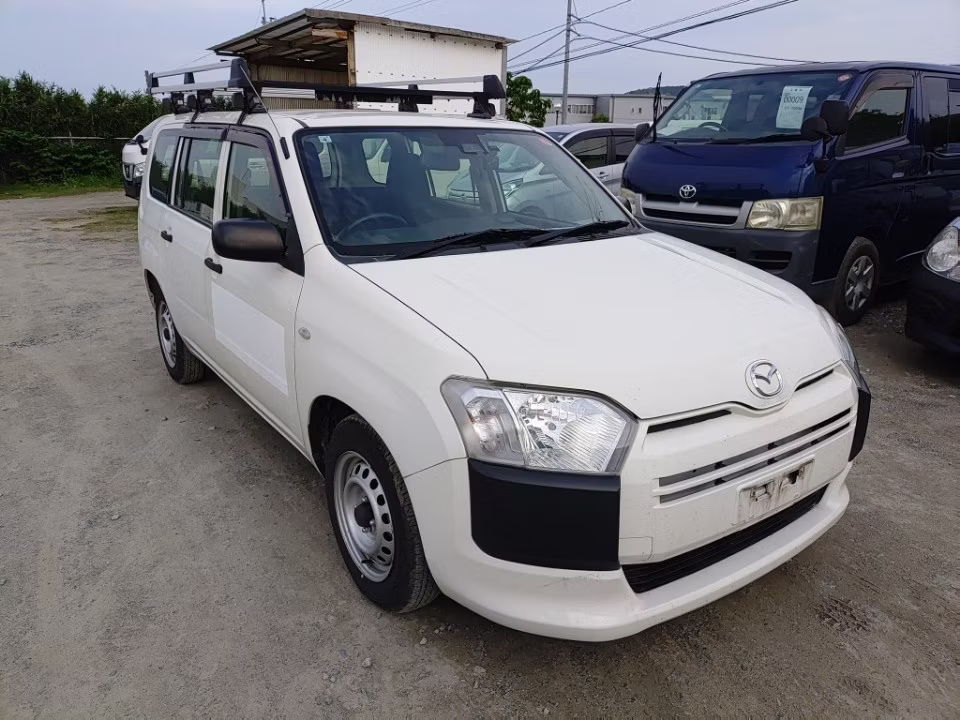 MAZDA FAMILIA