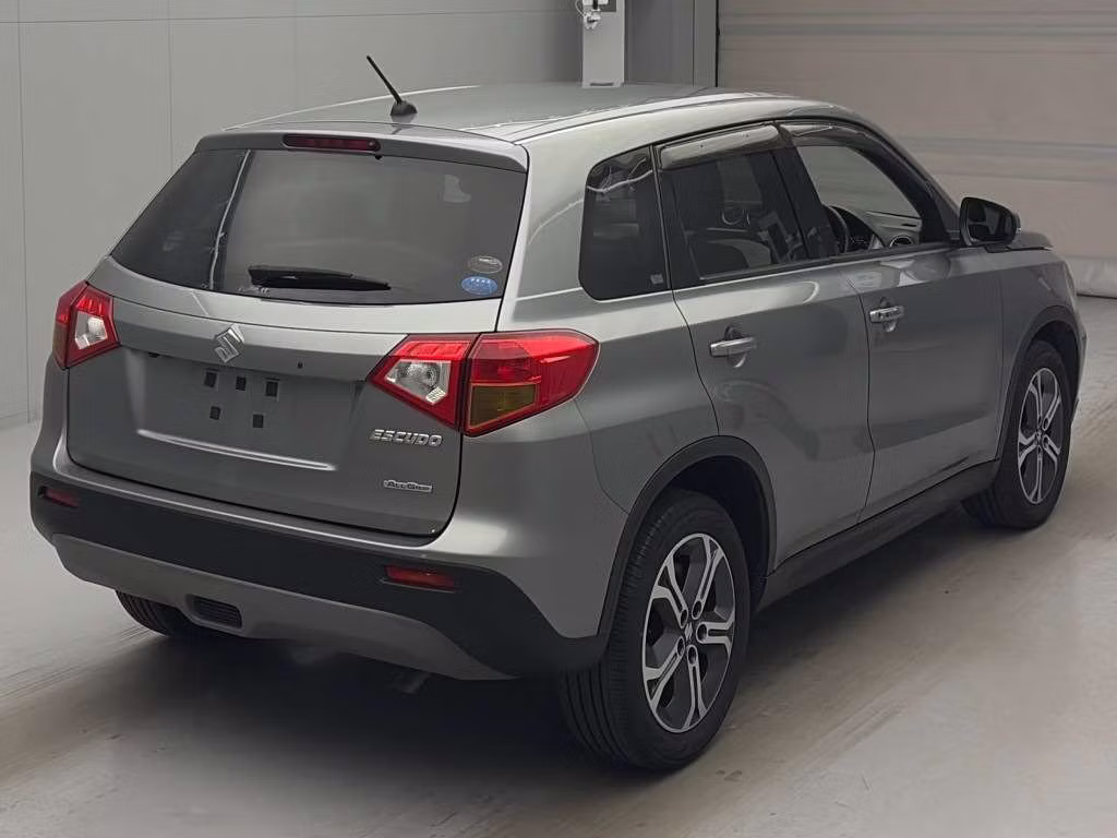 SUZUKI ESCUDO