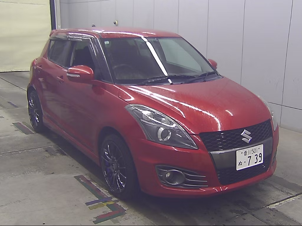 SUZUKI SWIFT