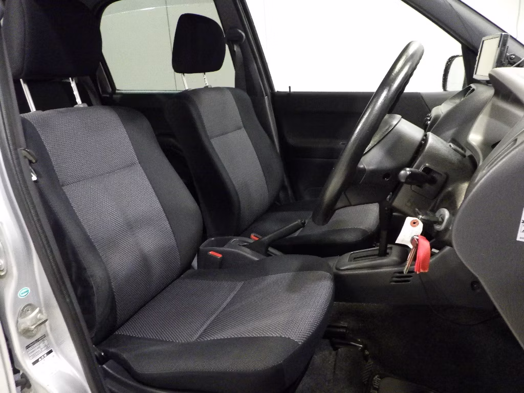 DAIHATSU TERIOS KID