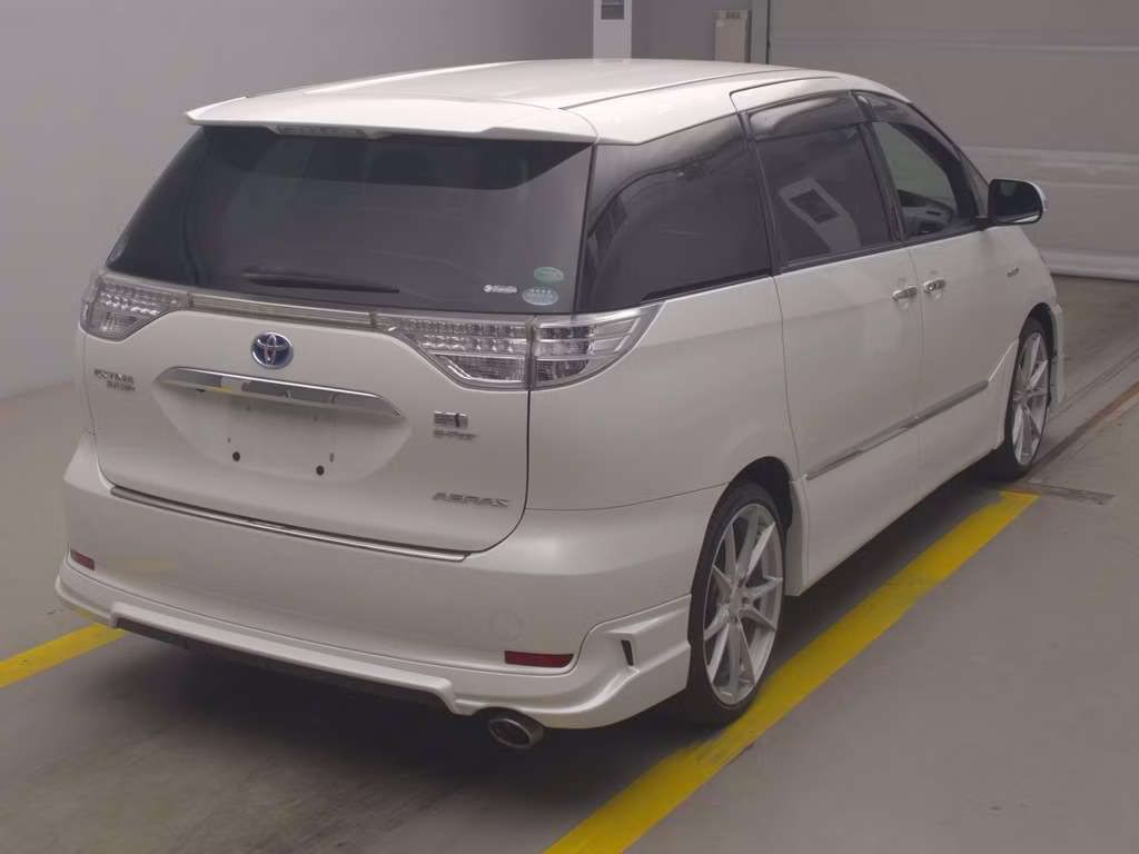 TOYOTA ESTIMA