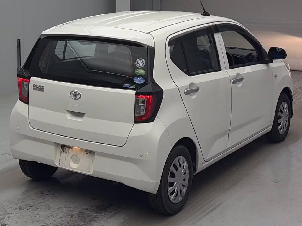 TOYOTA PIXIS EPOCH