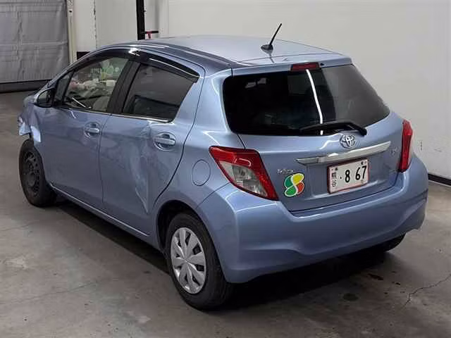 TOYOTA VITZ