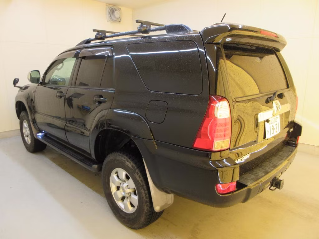 TOYOTA HILUX SURF
