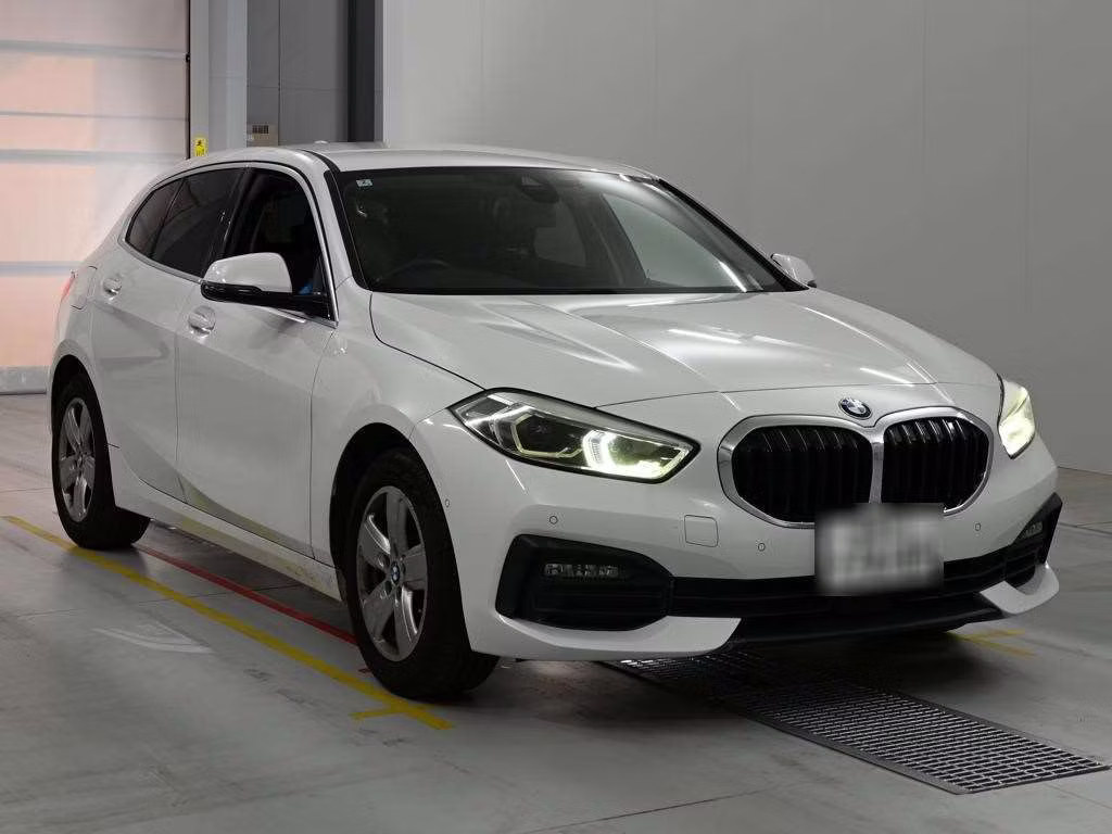 BMW 1-SERIES