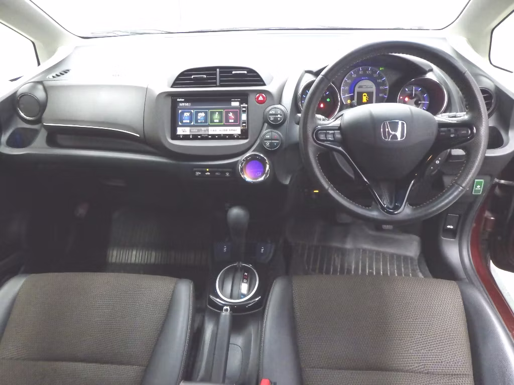 HONDA FIT SHUTTLE