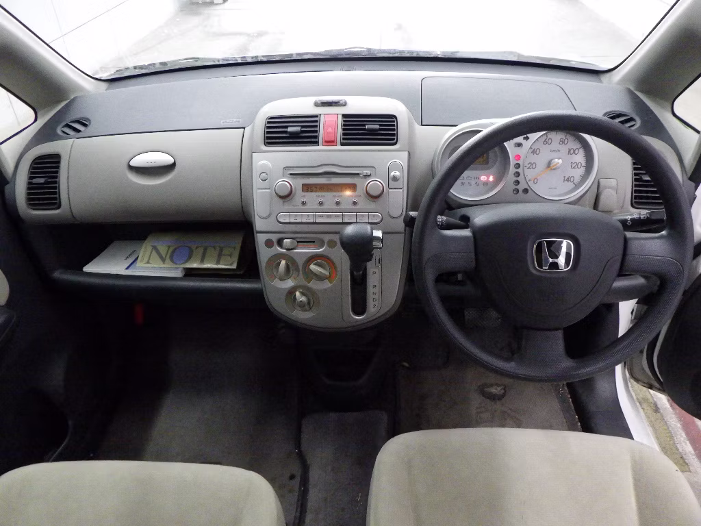 HONDA LIFE