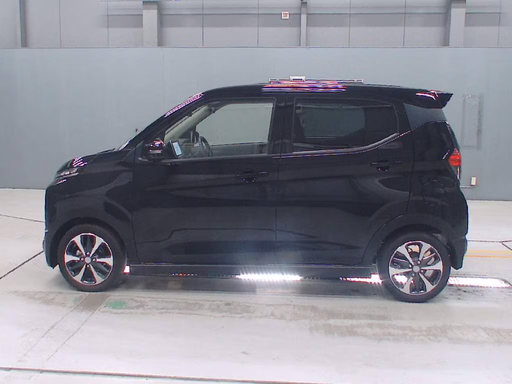 MITSUBISHI EK X