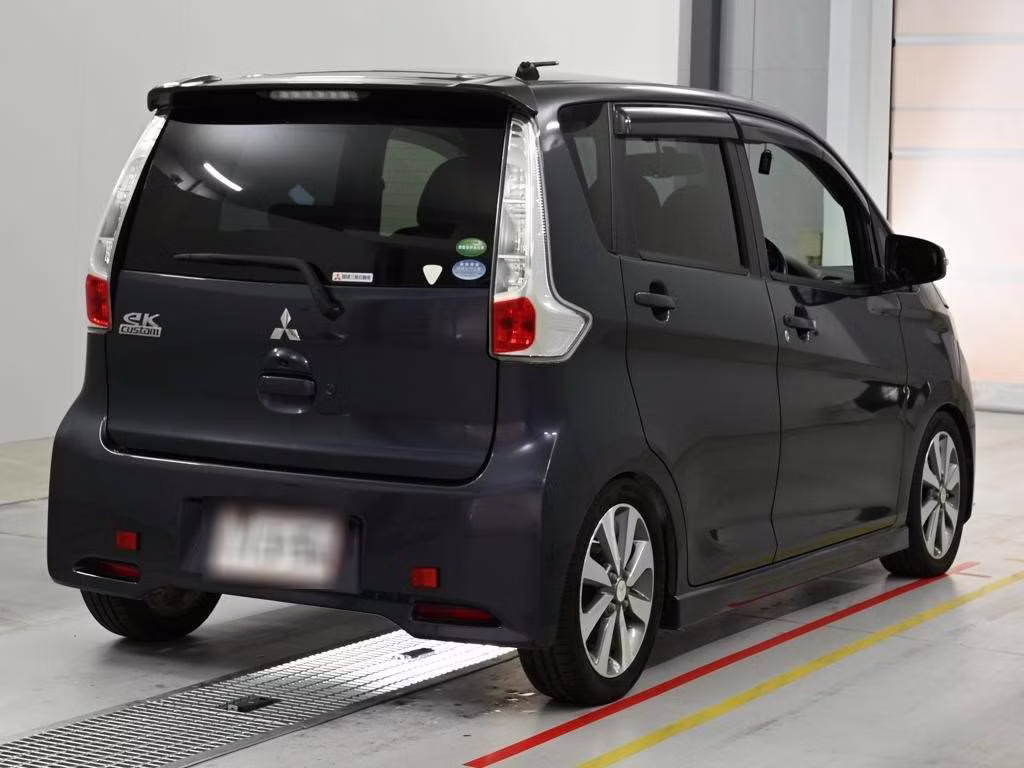 MITSUBISHI EK CUSTOM