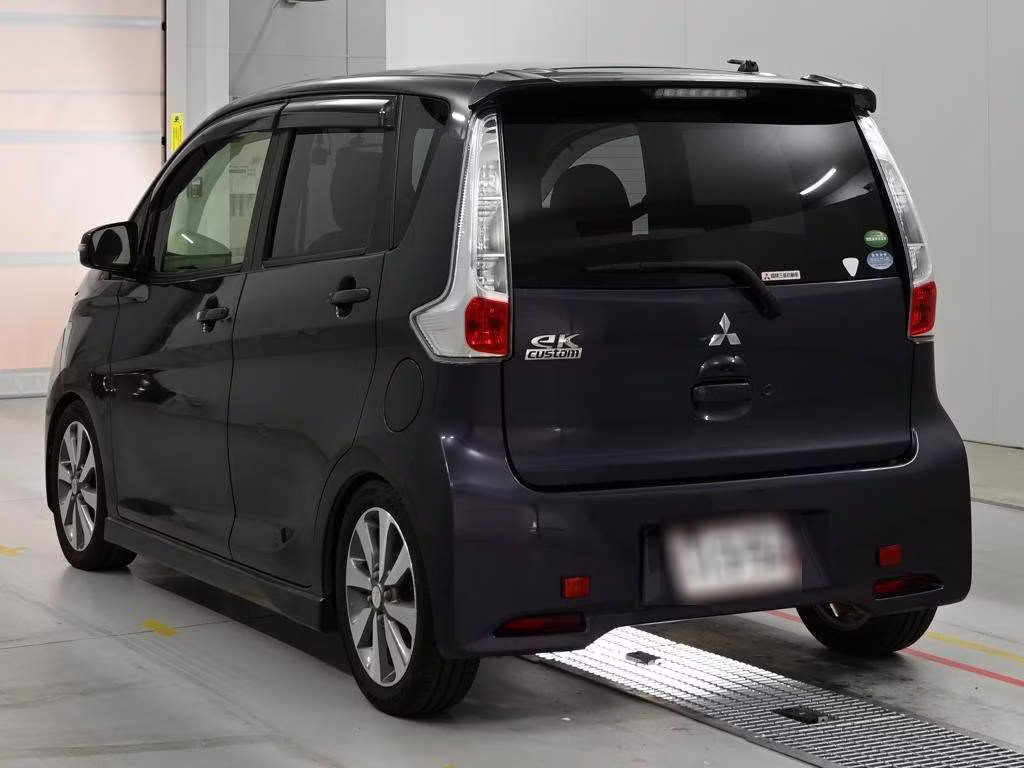MITSUBISHI EK CUSTOM