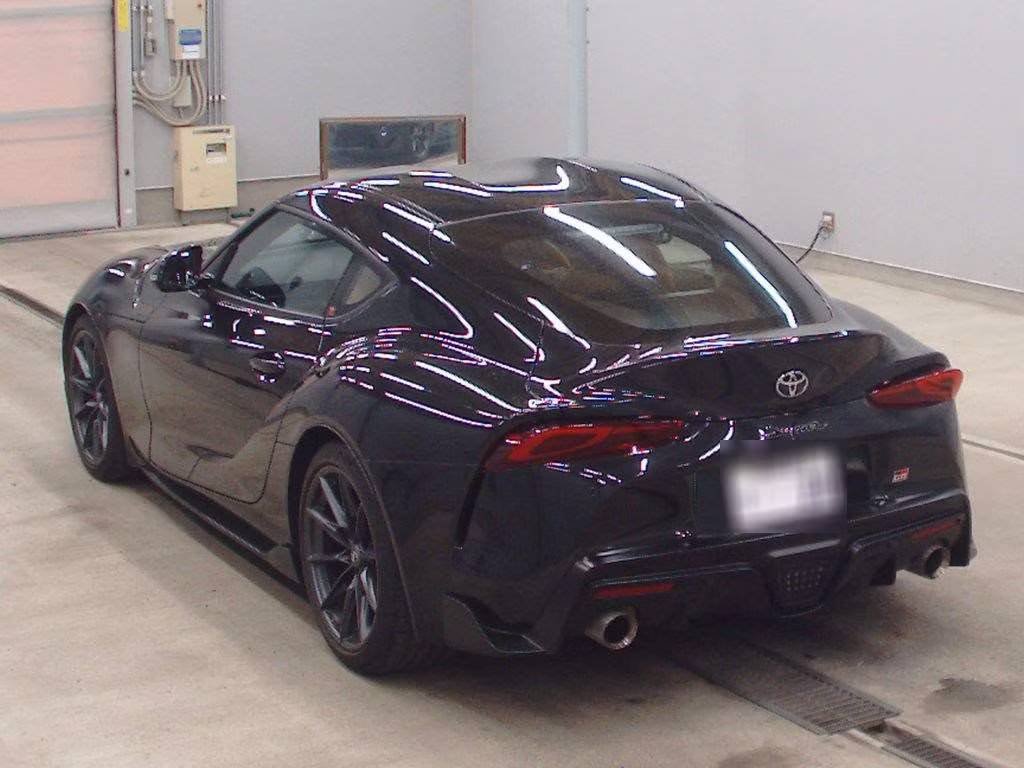 TOYOTA SUPRA