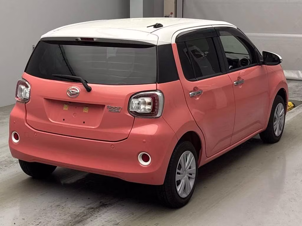 DAIHATSU BOON