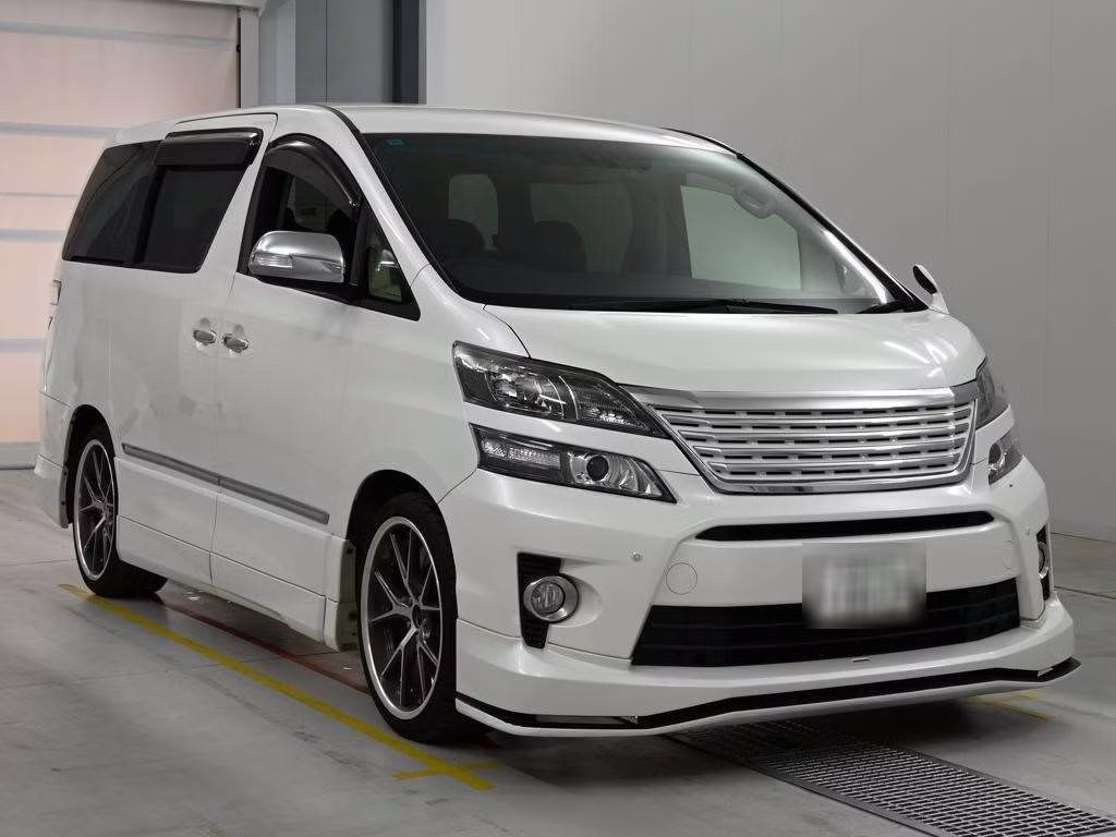 TOYOTA VELLFIRE