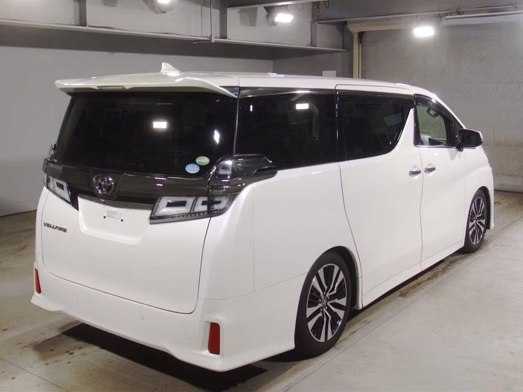 TOYOTA VELLFIRE