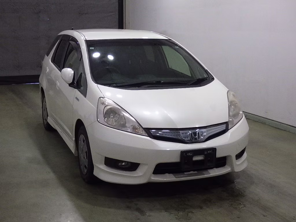 HONDA FIT SHUTTLE