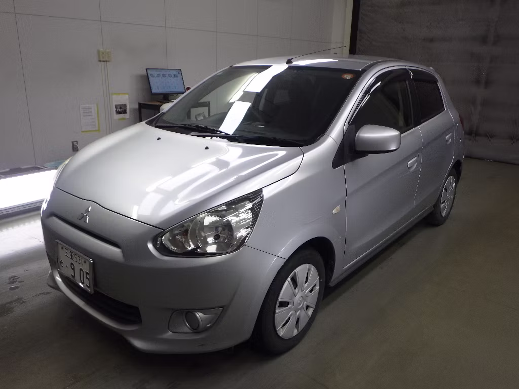 MITSUBISHI MIRAGE