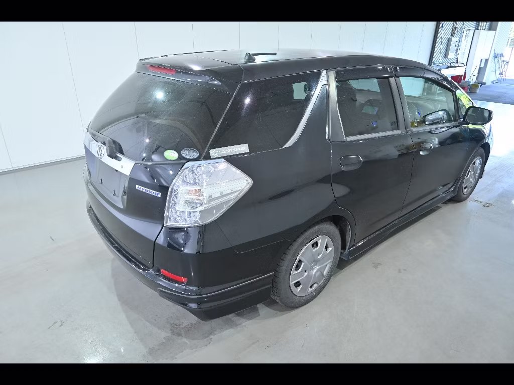 HONDA FIT SHUTTLE