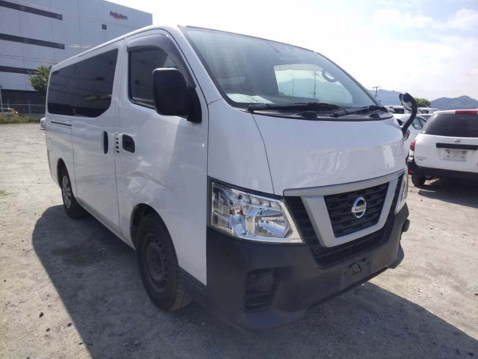 NISSAN NV350 CARAVAN