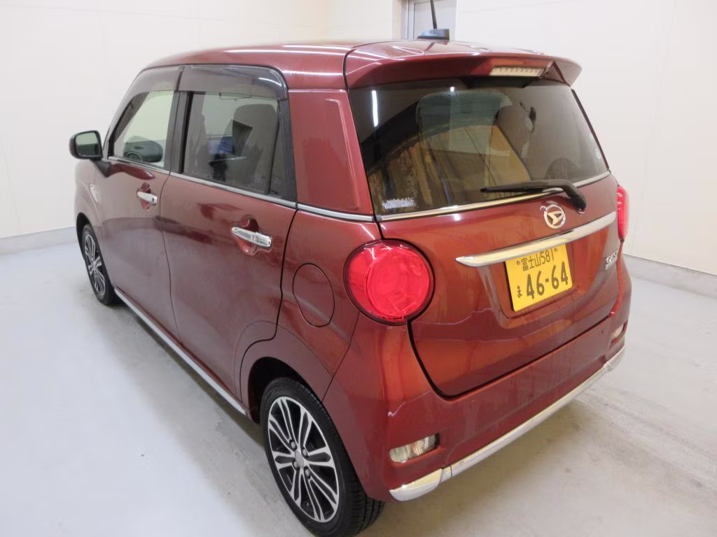 DAIHATSU CAST