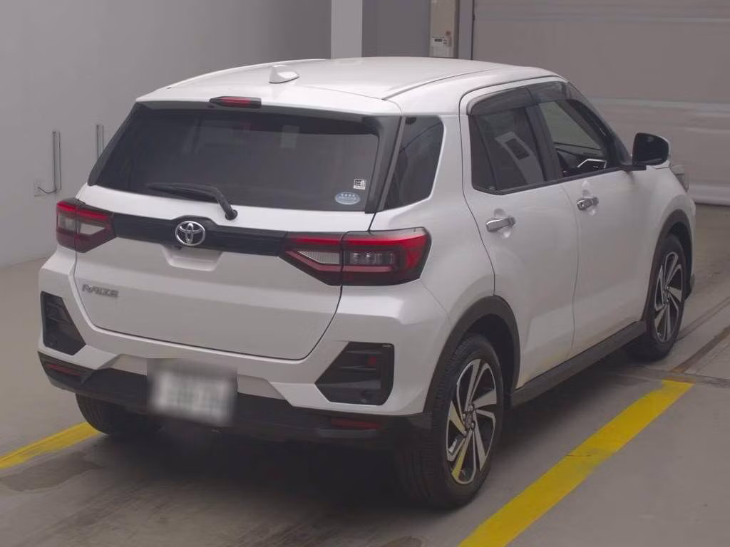 TOYOTA RAIZE