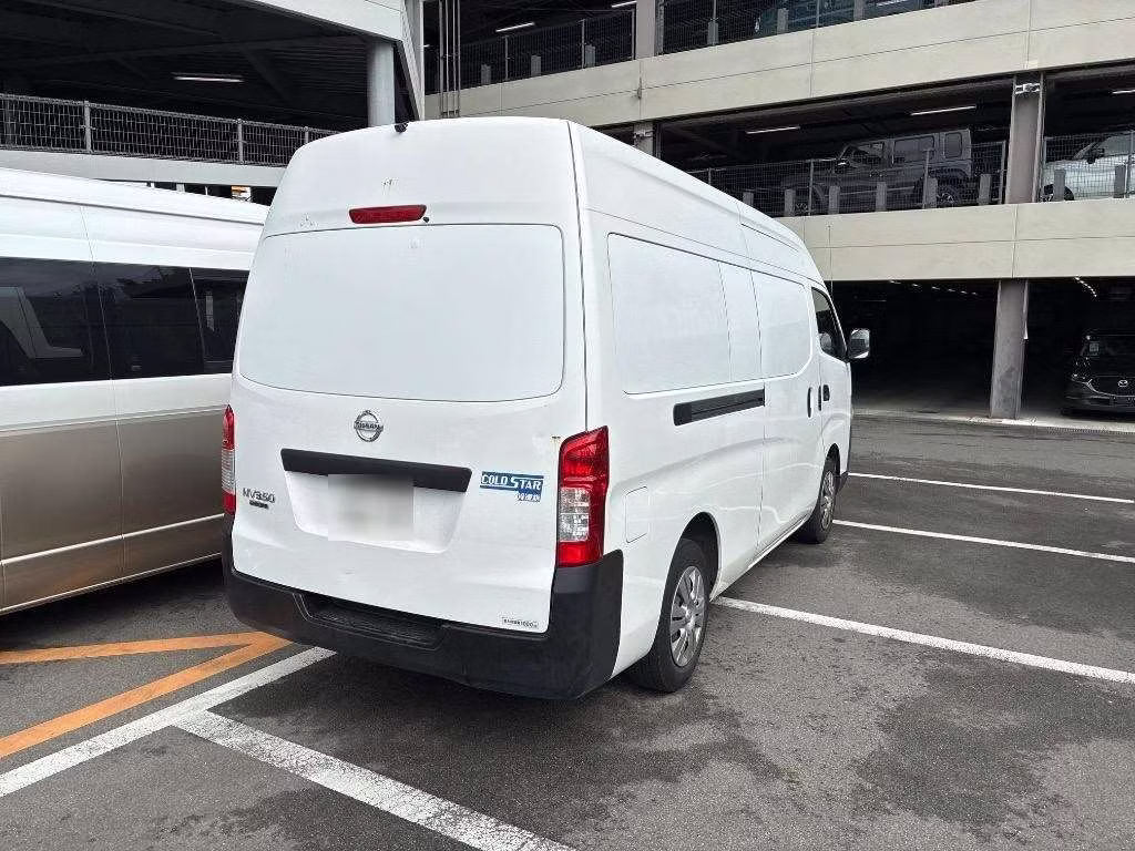 NISSAN NV350 CARAVAN