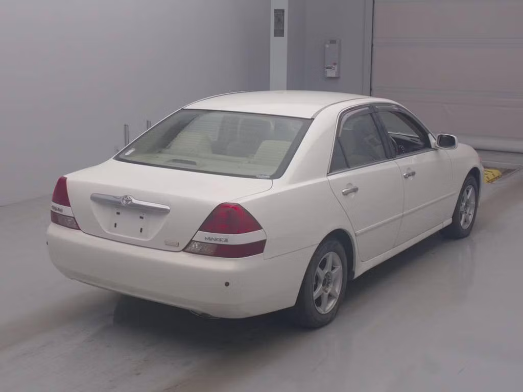 TOYOTA MARK II