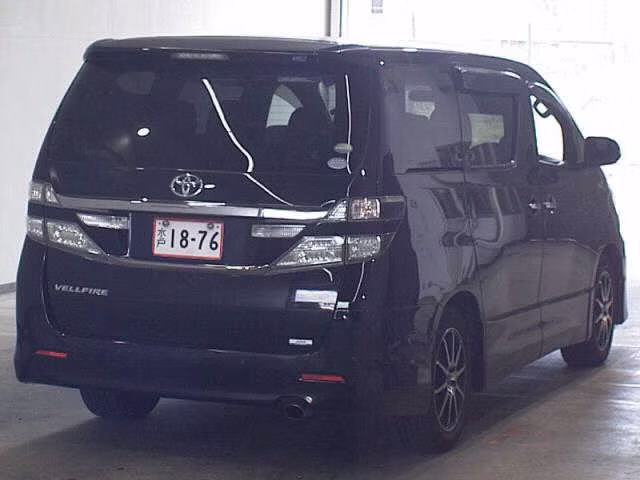 TOYOTA VELLFIRE
