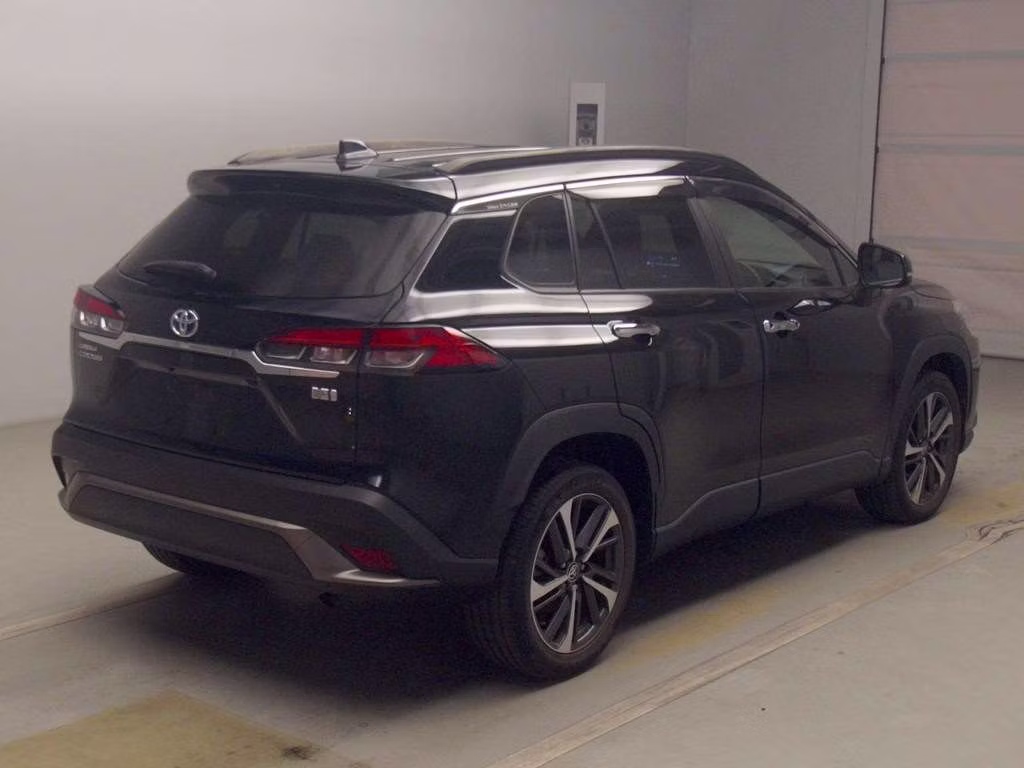 TOYOTA COROLLA CROSS
