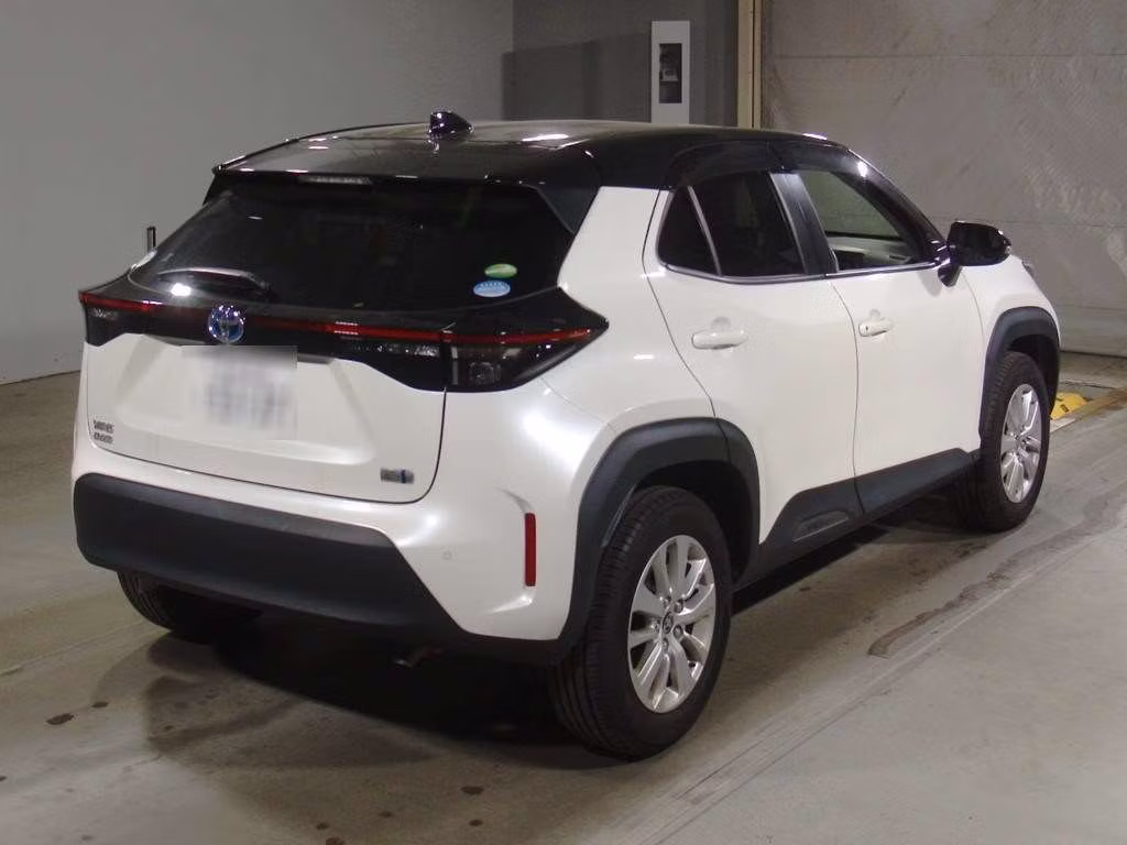 TOYOTA YARIS CROSS