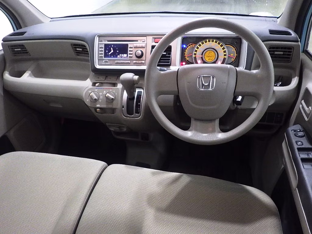 HONDA LIFE