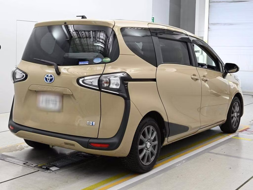 TOYOTA SIENTA