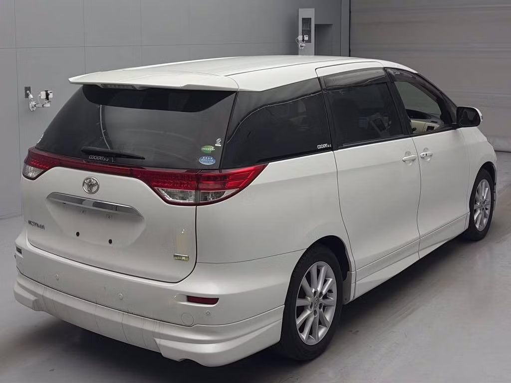 TOYOTA ESTIMA