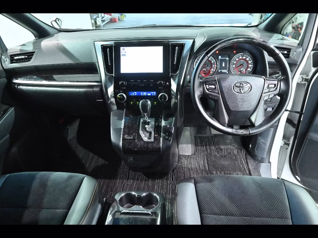 TOYOTA ALPHARD