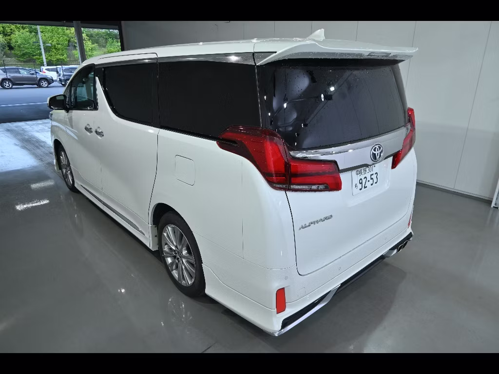 TOYOTA ALPHARD