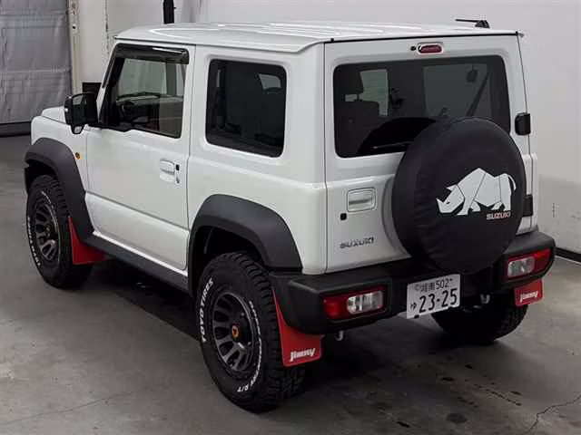 SUZUKI JIMNY SIERRA
