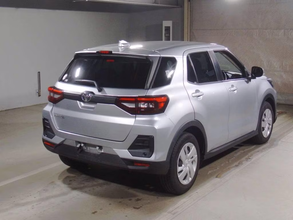 TOYOTA RAIZE