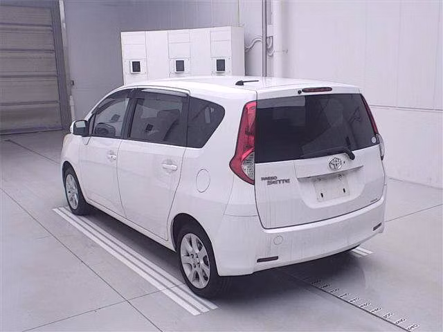 TOYOTA PASSO SETTE