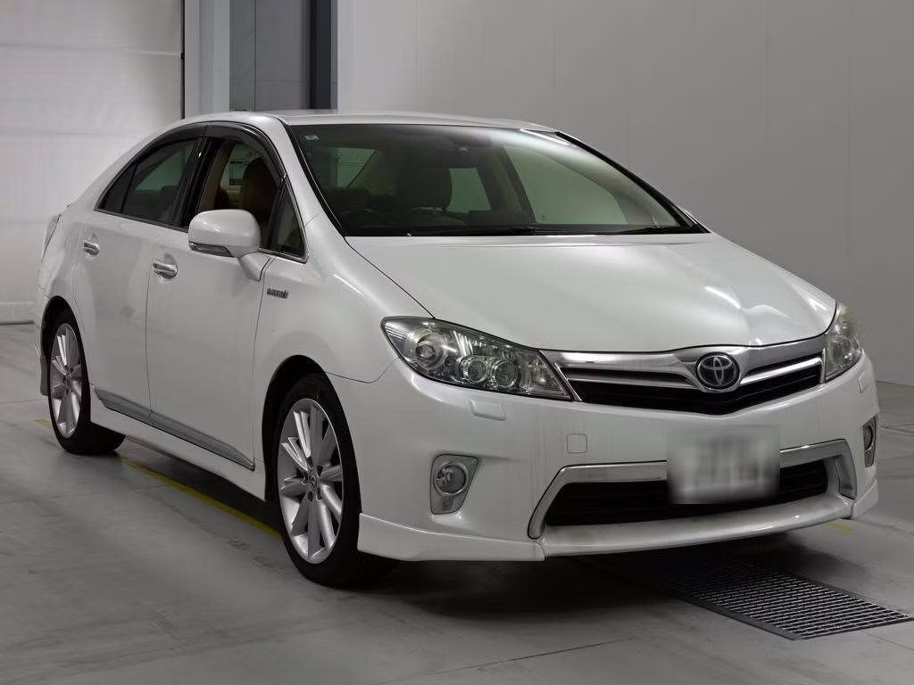 TOYOTA SAI