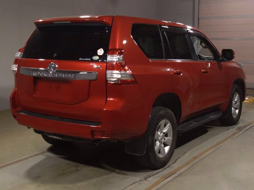 TOYOTA LAND CRUISER PRADO