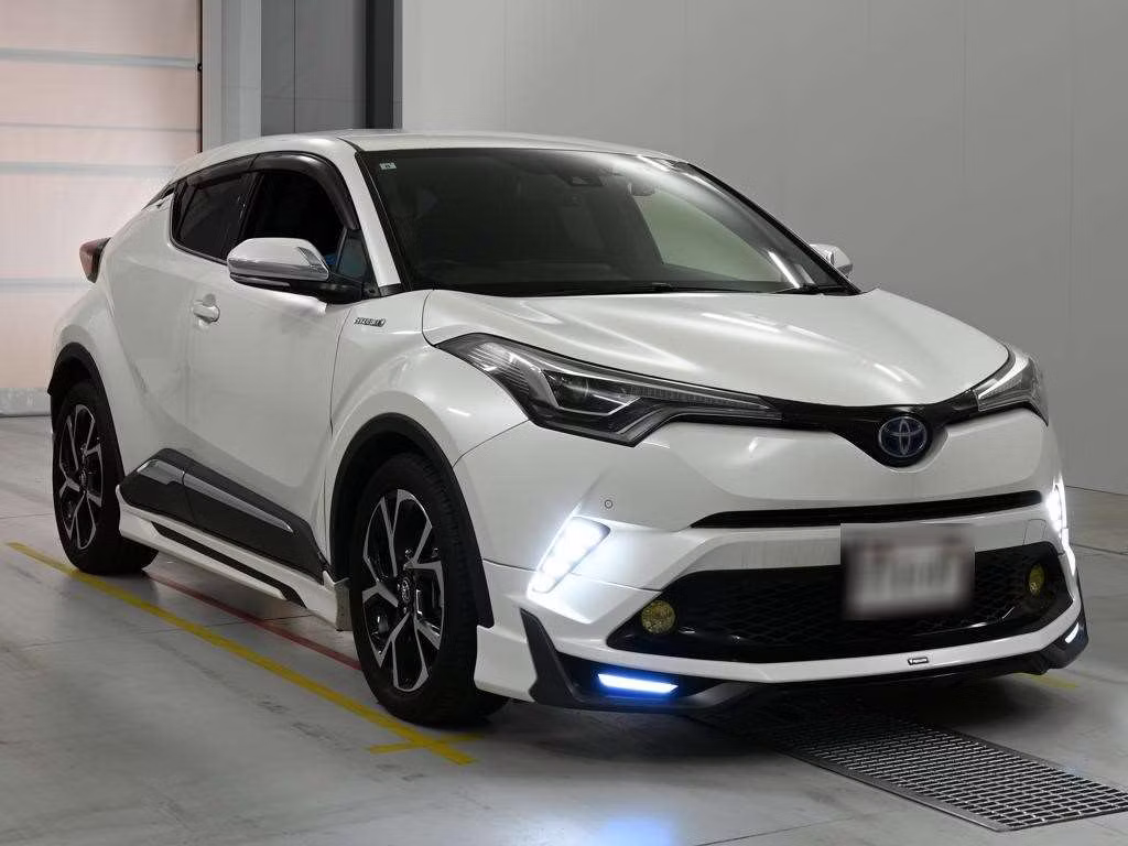 TOYOTA C-HR