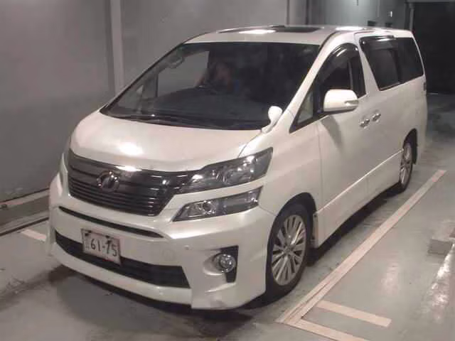 TOYOTA VELLFIRE