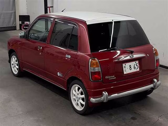 DAIHATSU MIRA GINO