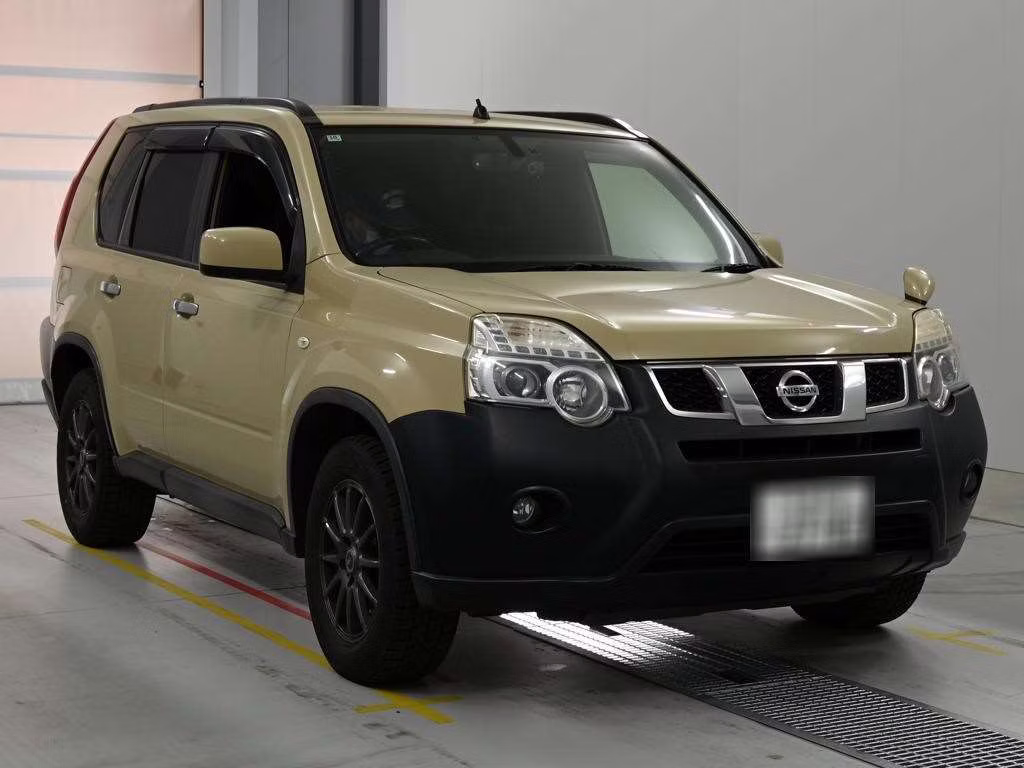 NISSAN X-TRAIL